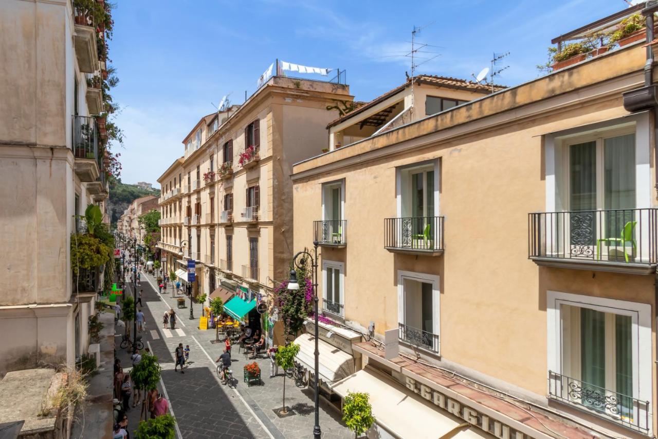 Comfy Apt 4 Sleeps Right In The Centre Sorrent Exterior foto